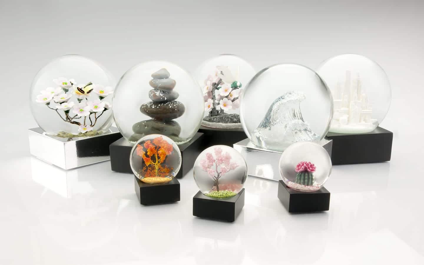 Snow Globes Make A Special Gift
